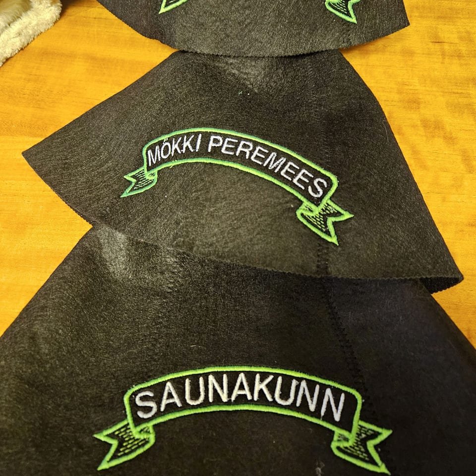 Kirjotut saunahatut
